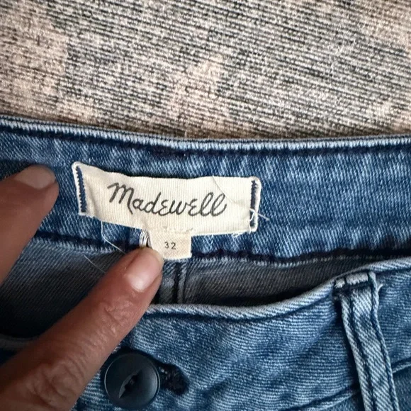 Madewell Medium Blue Wide-Leg Jeans - Picture 5 of 10